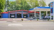 C&J Automotive & Tire of Newtown Square