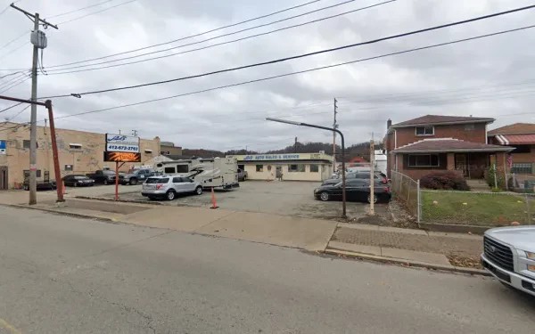 Paul's Auto Sales & Service - photo 4