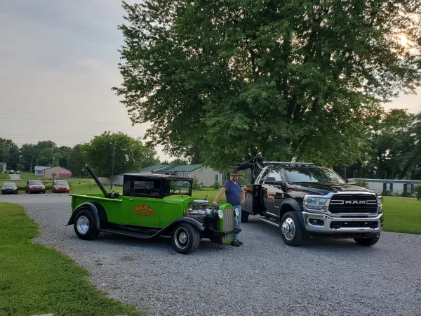 Hawkins Towing - photo 2