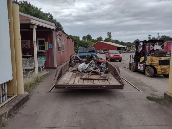 Garrett Recycling Inc - photo 2