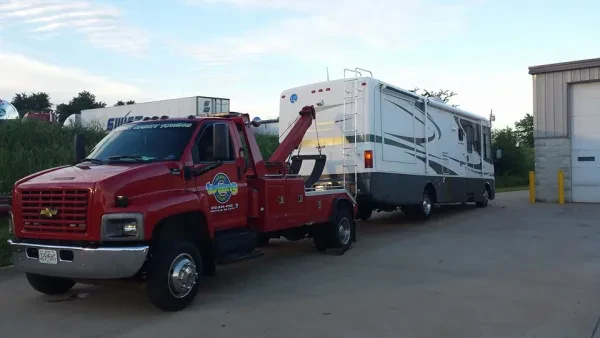 Perry County Towing - photo 2