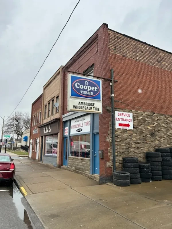 Ambridge Wholesale Tire - photo 2