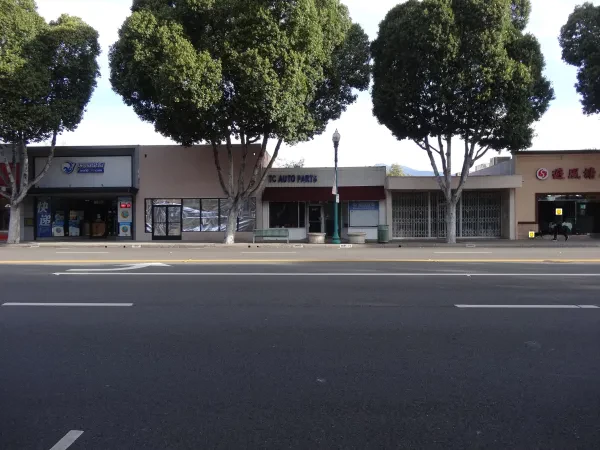 TC Auto Parts - photo 2