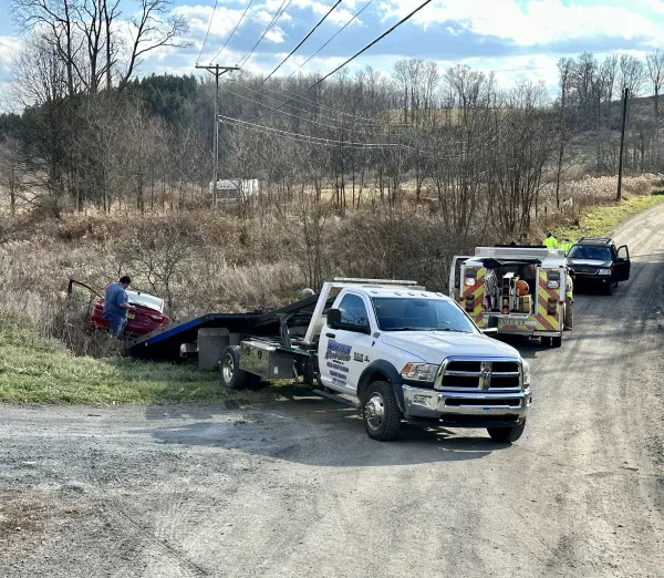 White's Repair and Towing - photo 2