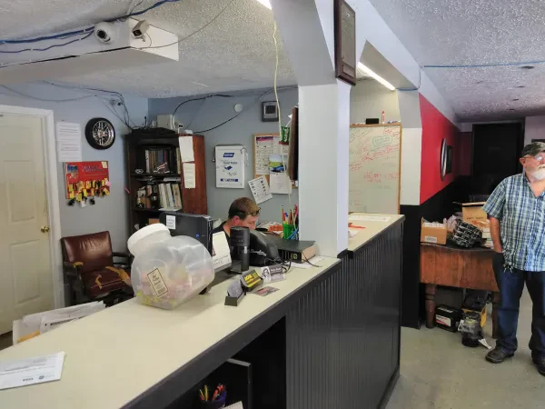 Turner Brothers Car Care Center - photo 3