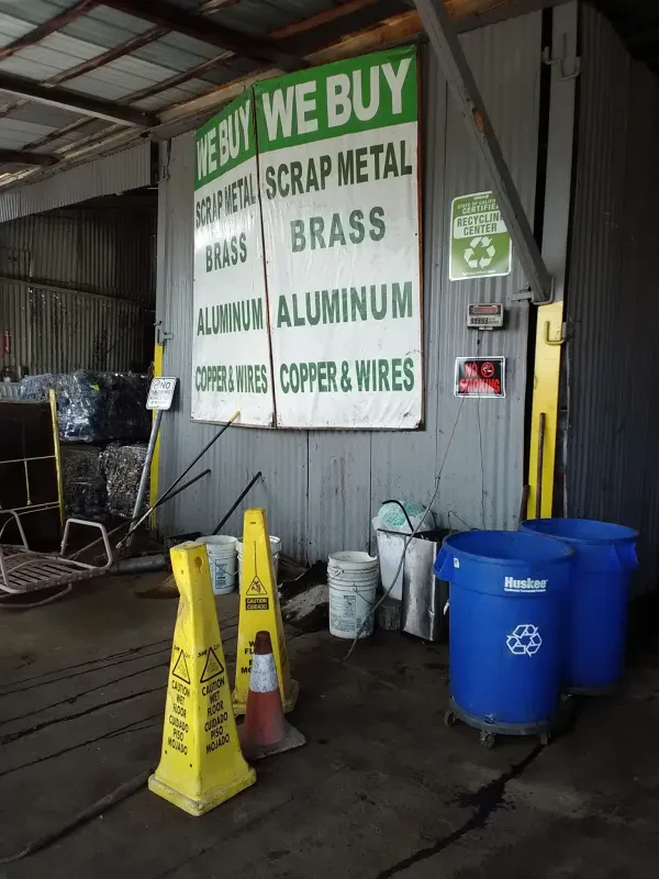 Plaza Alta Recycling - photo 2
