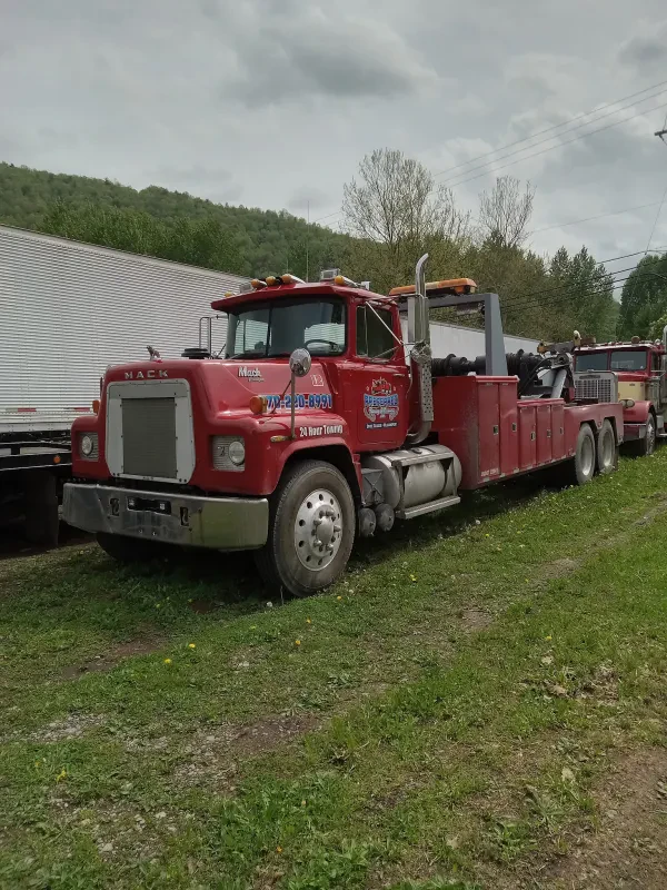 PREFERRED TOWING AND RECOVERY LLC - photo 4