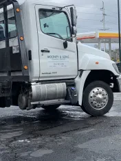 Mooney's Towing & Auto Repair