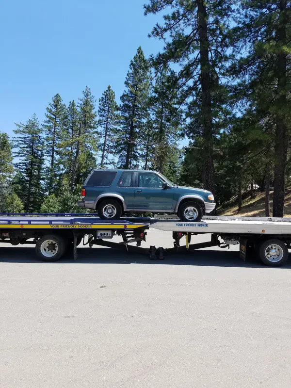 Quincy Tow Services & Repair - photo 2