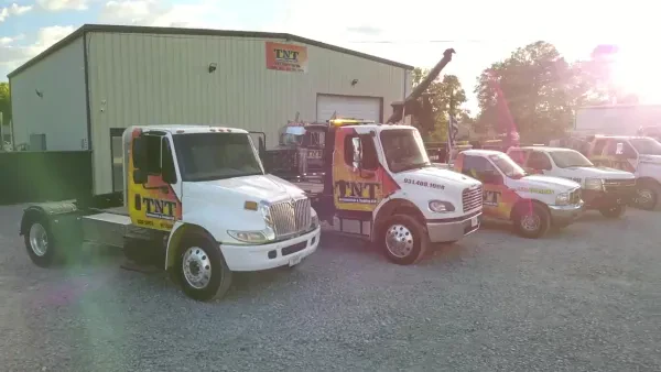 TNT Automotive & Towing - photo 2