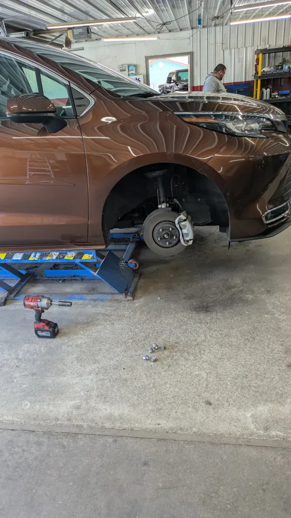 Jerry and sons Towing/Auto repair and Tire - photo 3