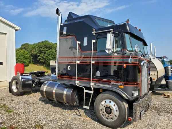 Windview Truck & Trailer Repair - photo 3