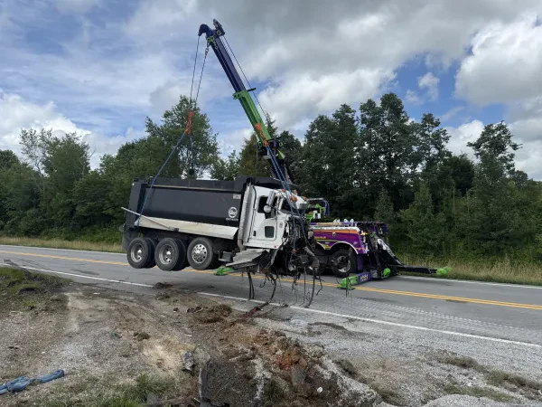 Candido’s Heavy Duty Towing & Repair - photo 4
