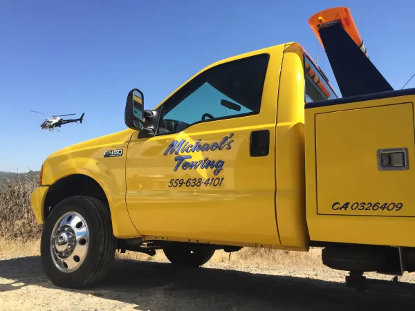 MICHAEL'S TOWING - photo 2