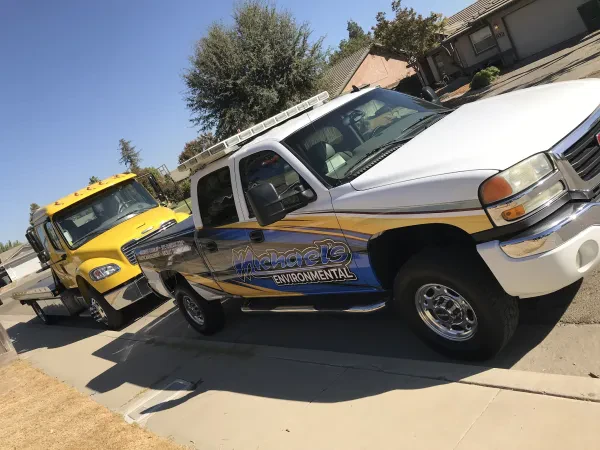 MICHAEL'S TOWING - photo 4