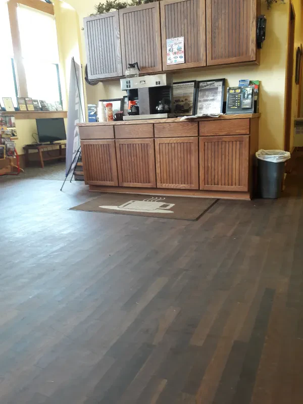 Tire Warehouse and Auto Repair - photo 3