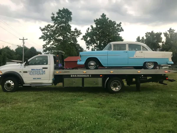 Mitchell's Towing and Roadside Assistance LLC - photo 4