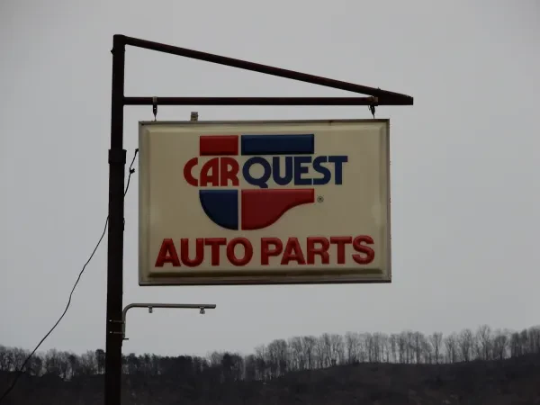 Carquest Auto Parts - CARQUEST OF HAZARD - photo 2