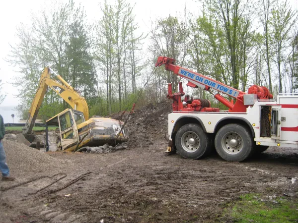 Quality Towing Services - photo 4