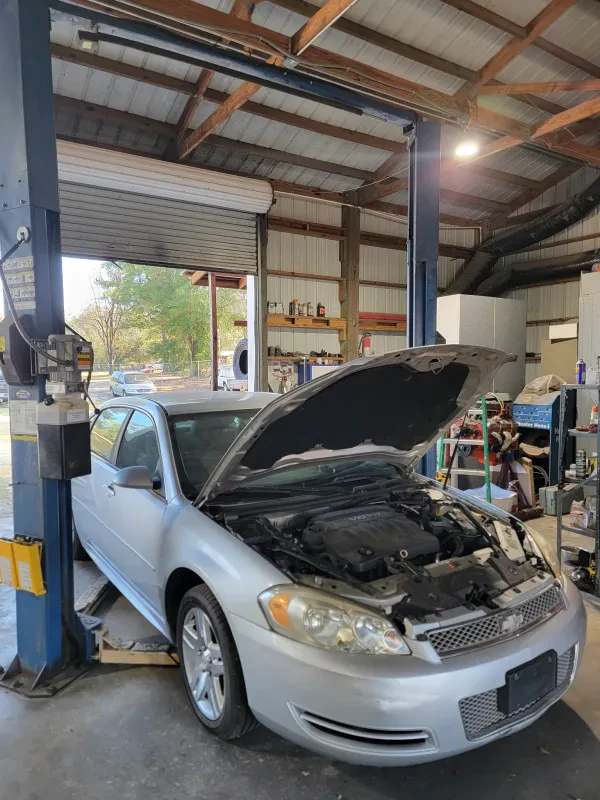 Fort White Automotive - photo 3