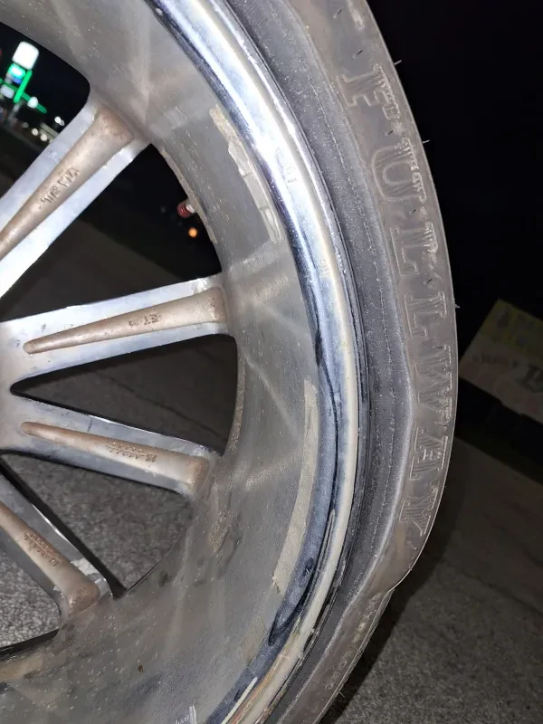 Hall's Tire & Muffler - photo 3