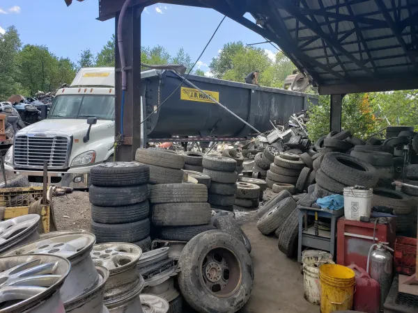 G & G Towing - photo 3