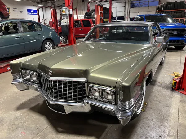 Top Tech Auto Repair - photo 2