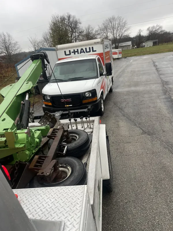 M&M Towing - photo 4