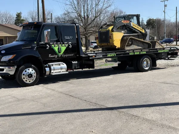 Steele's Towing & Equipment, LLC - photo 3