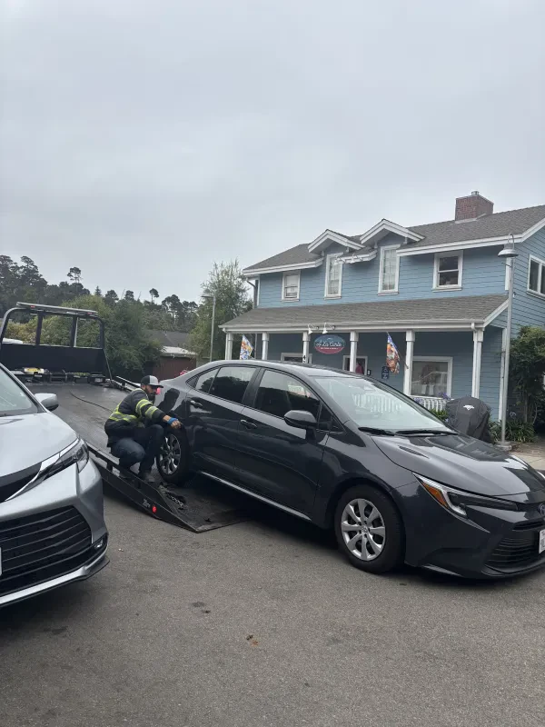 Cambria Towing - photo 2