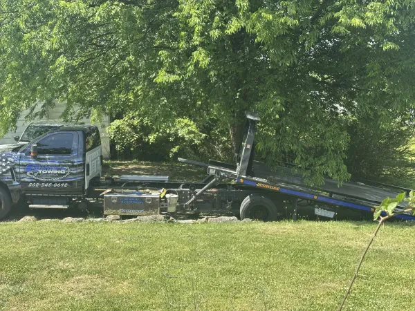 Coulter's Towing - photo 3
