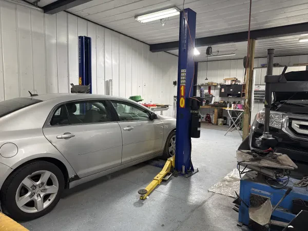 New Castle Auto Service - photo 2