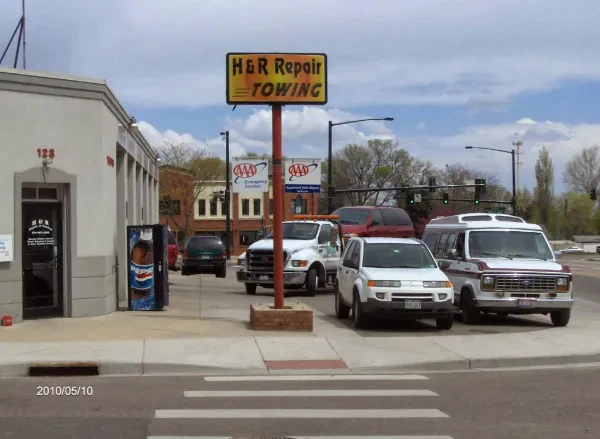 H & R Repair & Towing Inc. - photo 4