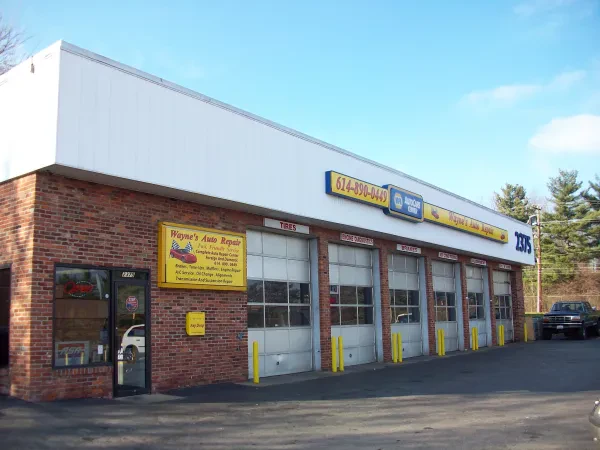 Wayne's Auto Repair - photo 2