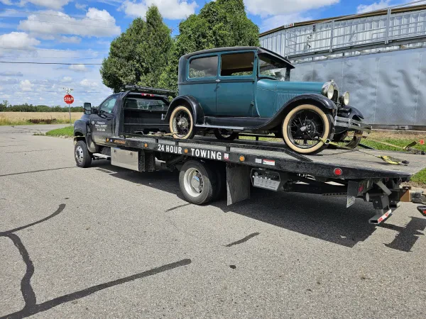 Premier Towing & Recovery - photo 4