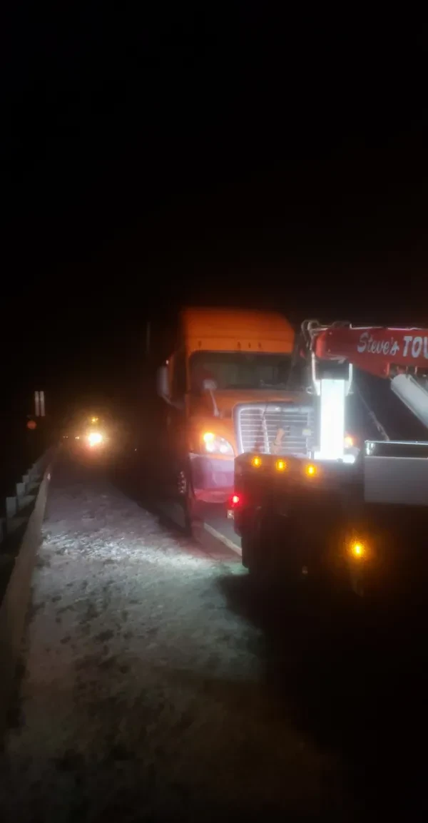 Steve's Towing - photo 2