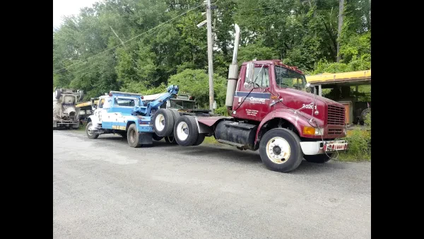 Ray's Truck & Auto - photo 2