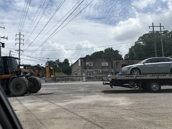 Matos Towing & Recovery - Heavy Duty Towing - photo 3