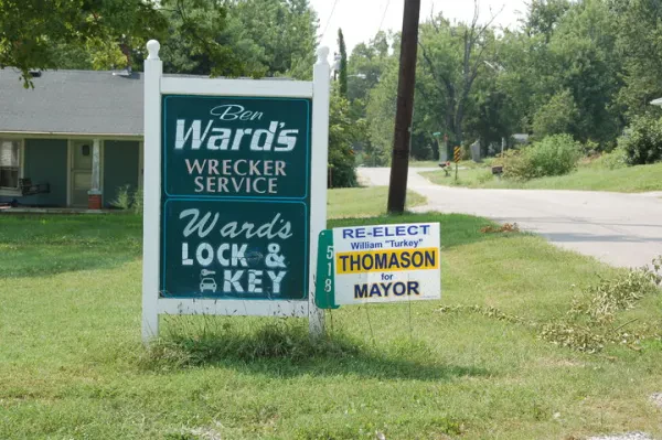 Ward 's Towing - photo 3
