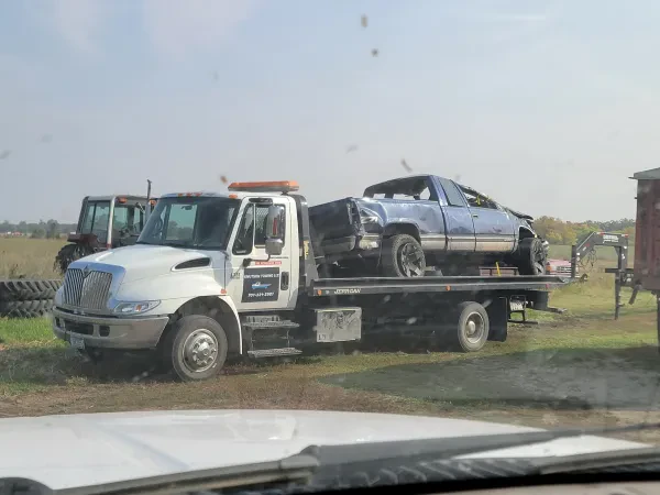 Knutson Towing LLC - photo 3