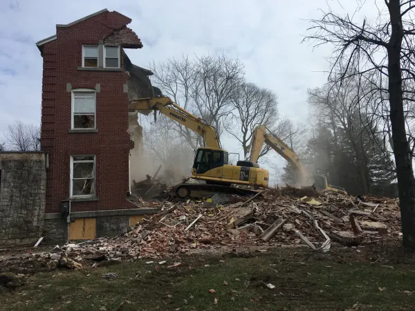 L.B. DEMOLITION & SALVAGE COMPANY - photo 3