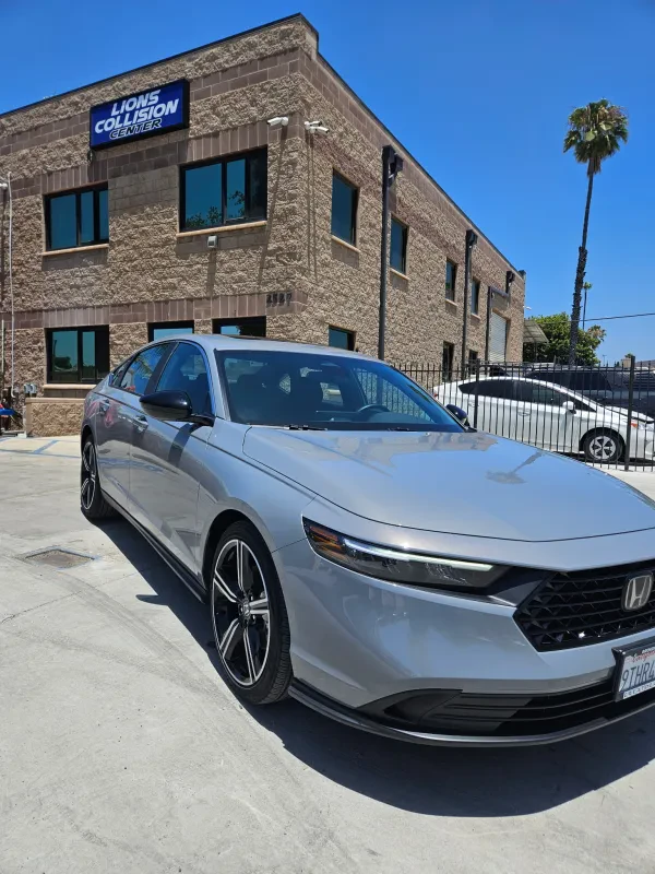 Lions Collision Center - photo 2