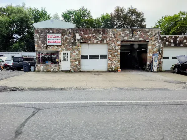 Bill Lucas Used Cars - photo 4