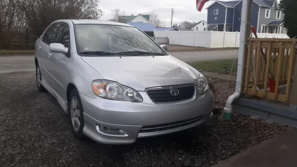 2010 Auto Sales - photo 4