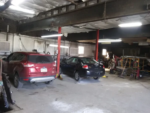 Lowe's Garage towing and recovery - photo 3