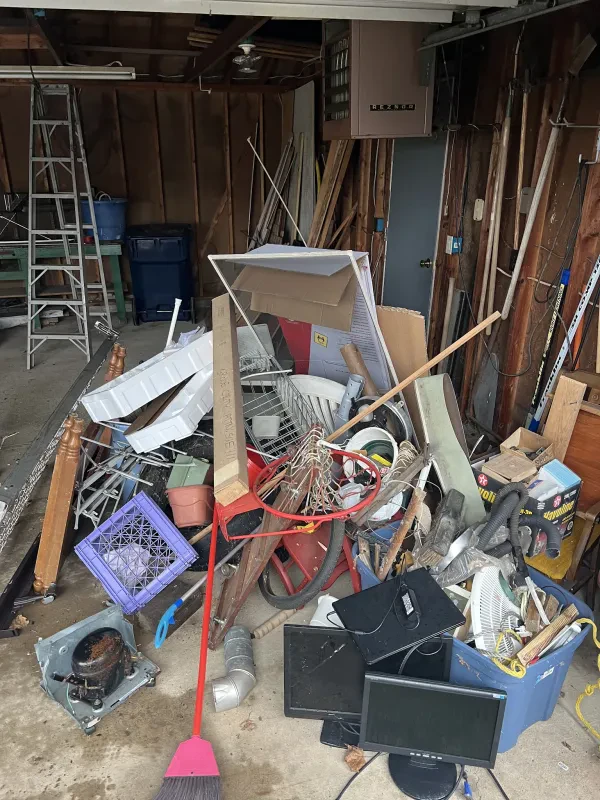 DiFrischia Recycling And Junk Removal - photo 4