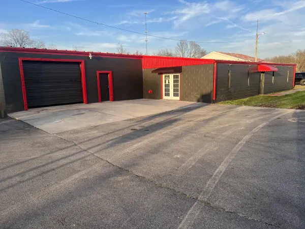 Bradyville Auto Sales & Repair LLC - photo 3