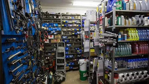 V.I. Enterprises Auto Parts - photo 2