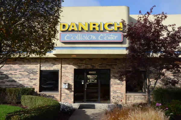 CARSTAR DanRich - photo 2