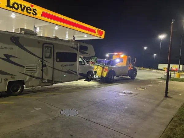 Cummings Towing & Recovery - photo 3